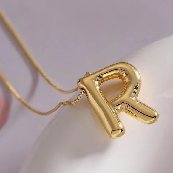 BRAND NEW, STILL IN THE PACKAGE Trendy Bubble Initial Charm and Necklace, “R” - Picture 2 of 2